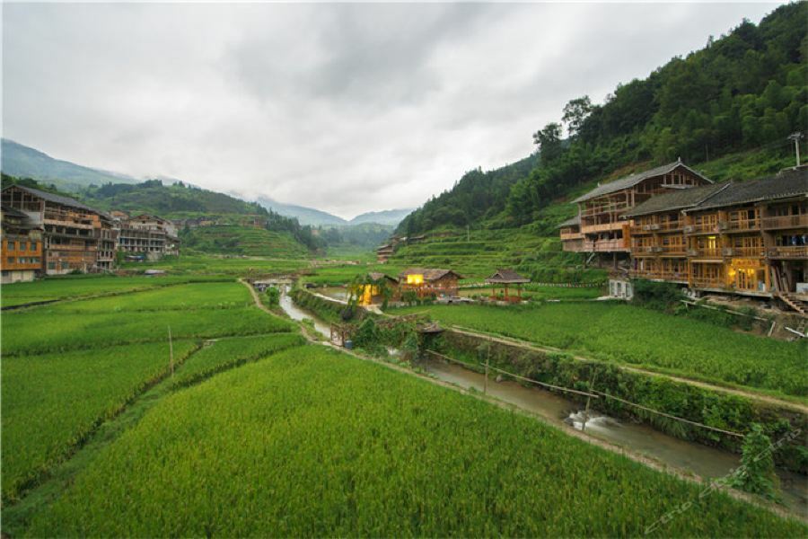 肇兴溪舍山堂 Creekside Inn ليبينج المظهر الخارجي الصورة